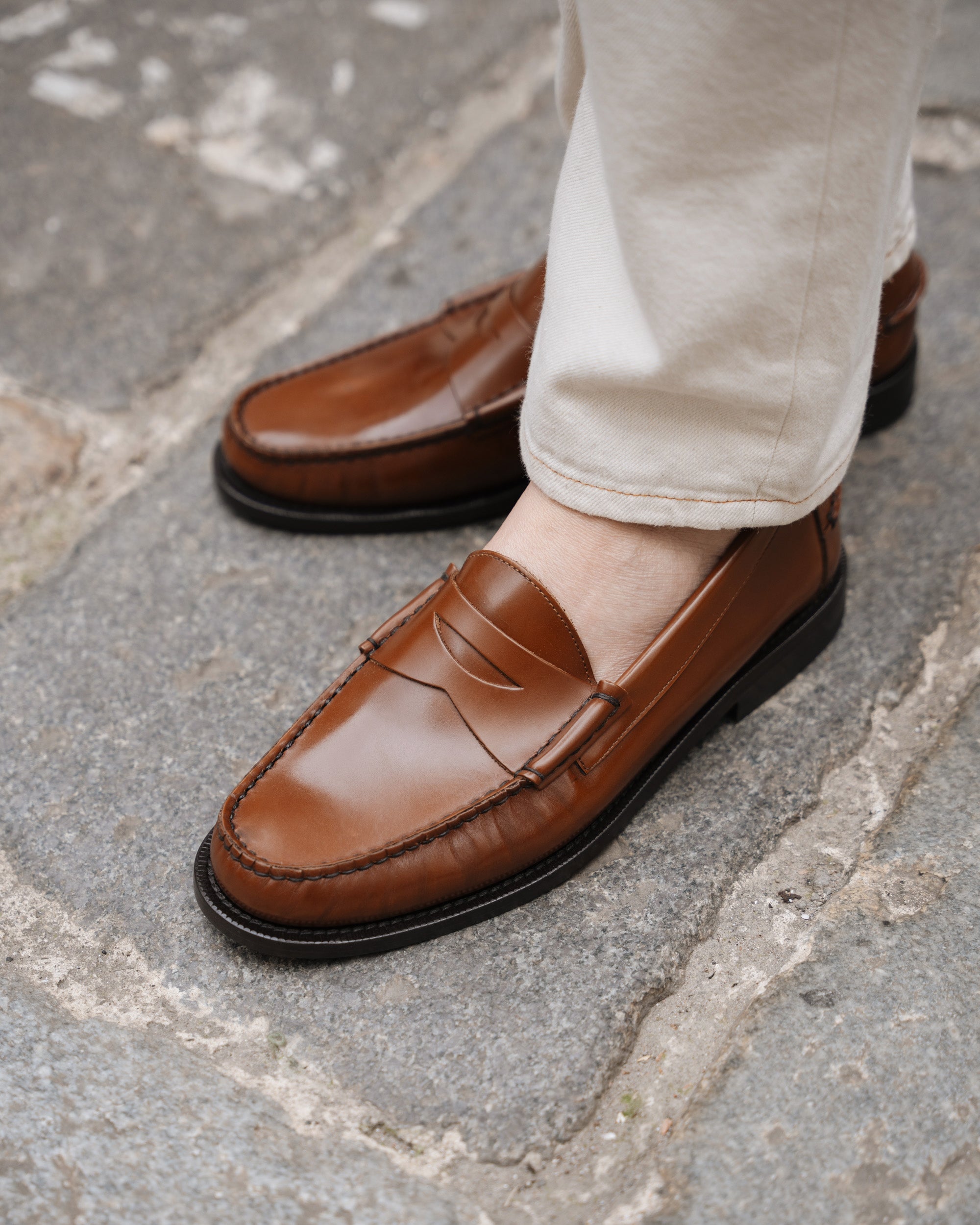 Born Men\'s Leather Penny Loafers in Cognac Brown Born: Men main image 2