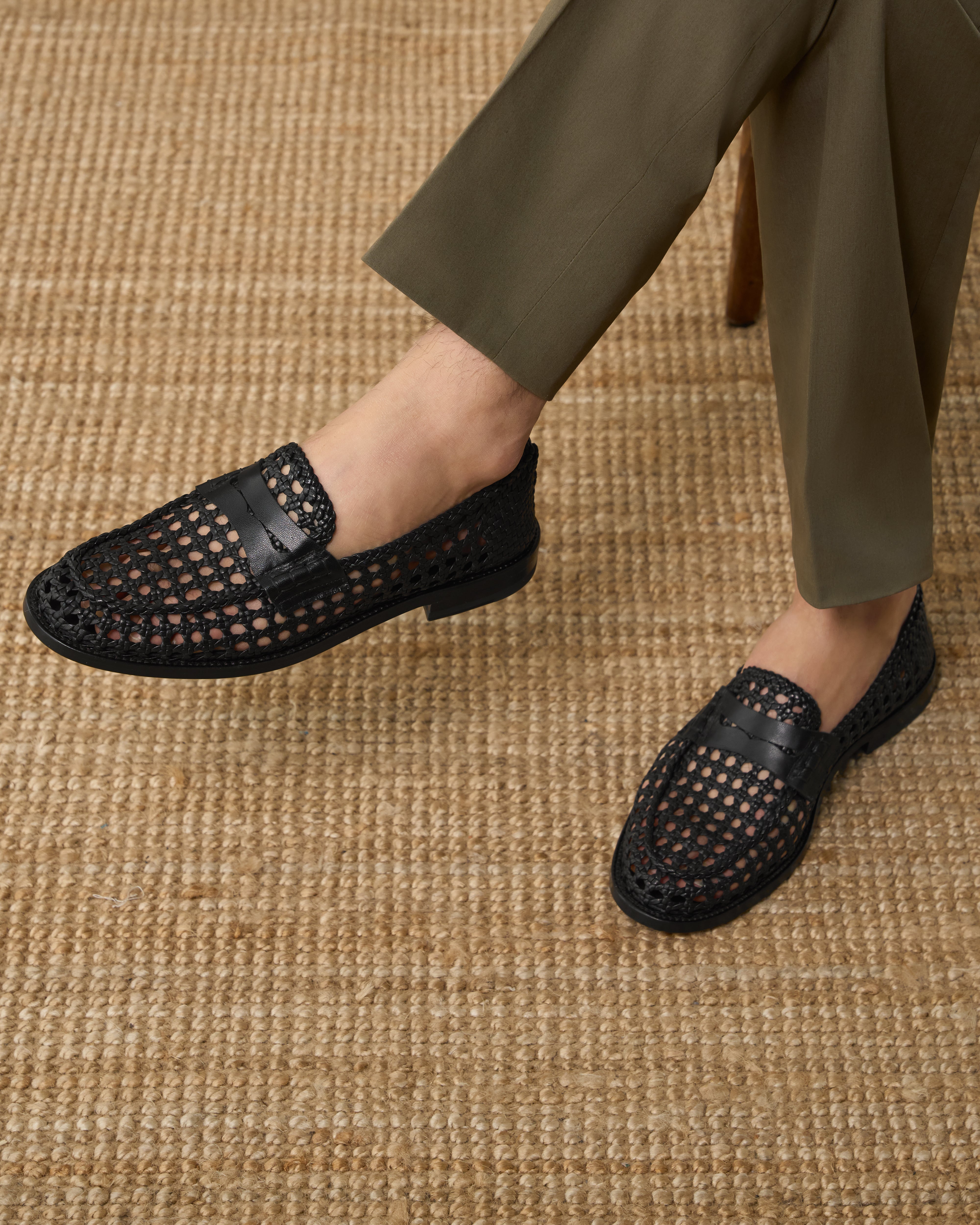 Men's black woven leather loafer Velasca