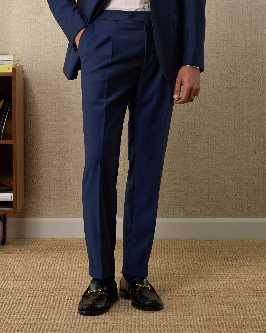 Summer dark blue solaro wool suit, Made in Italy | Velasca