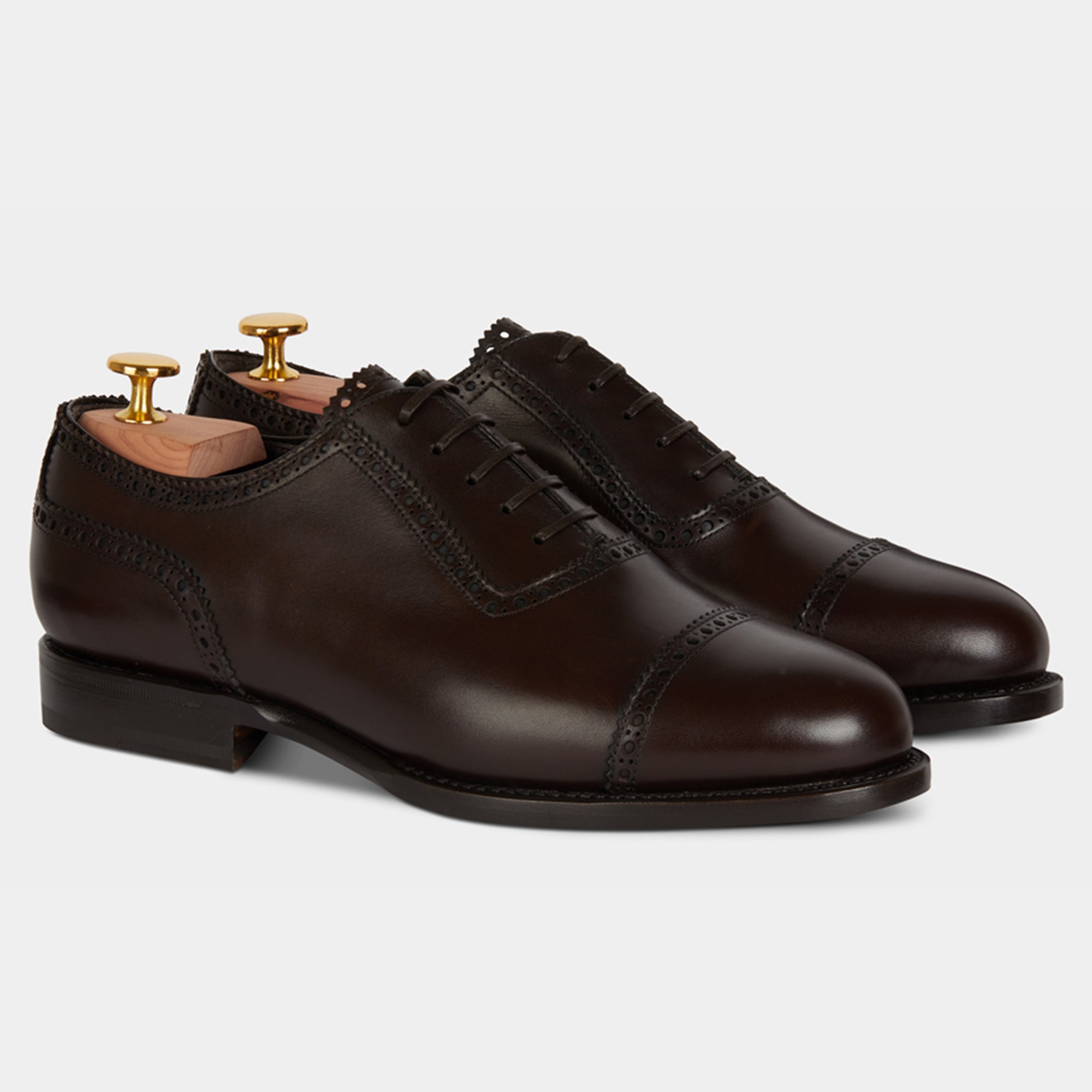 Semibrogue men display picture 1