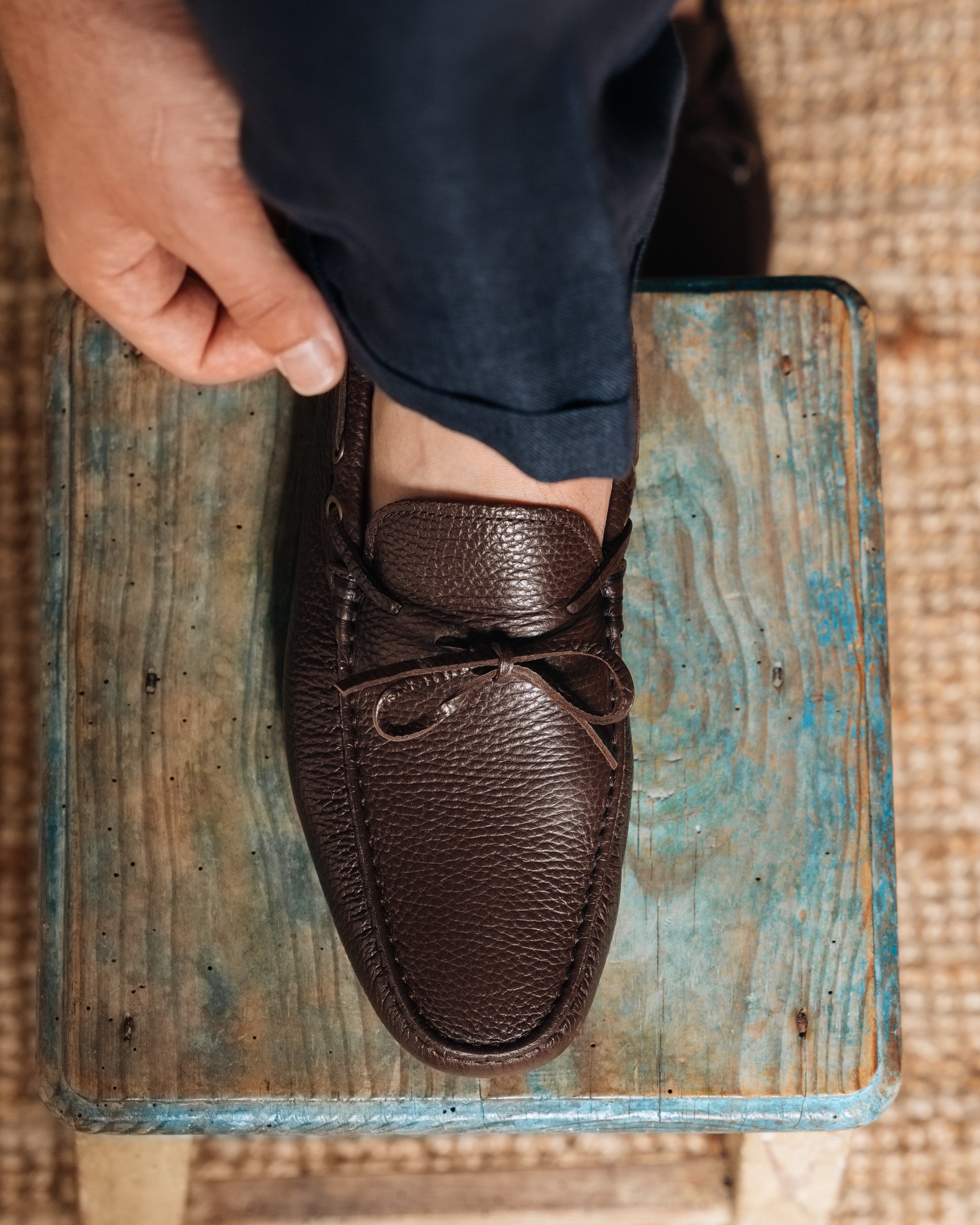 Studded-sole Moccasins with laces in leather for men | Velasca display picture 2