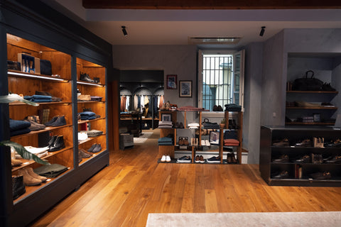 The Lioness Bottega | Velasca