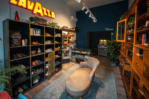 The Neighbourhood Bar | Velasca
